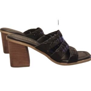 Marc Fisher Women's Size 8.5M Black Faux Leather Heels -NWOT